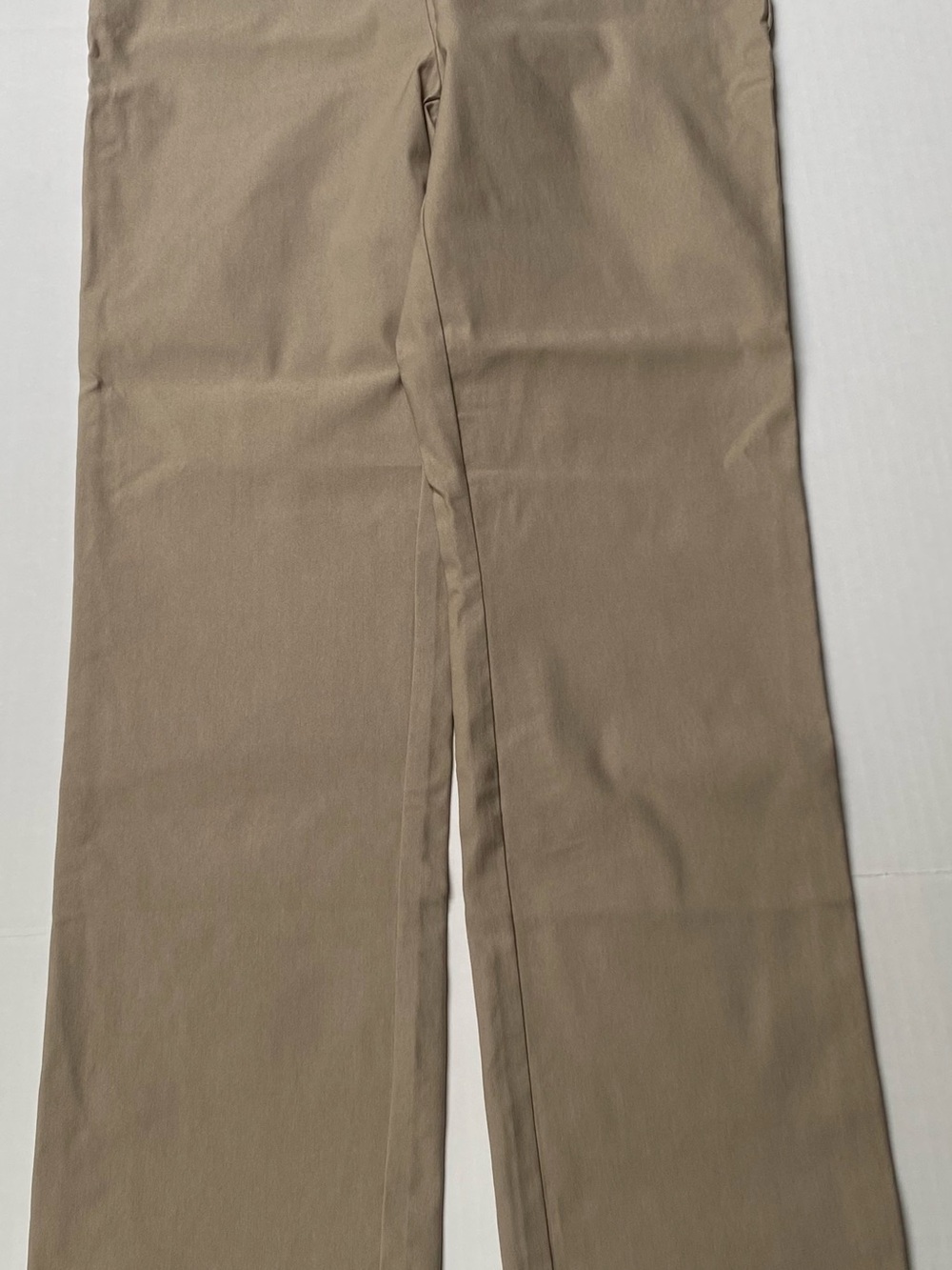 NWT Kim Rogers Women’s Khaki Straight Pull On Tummy Control Pants 6S
